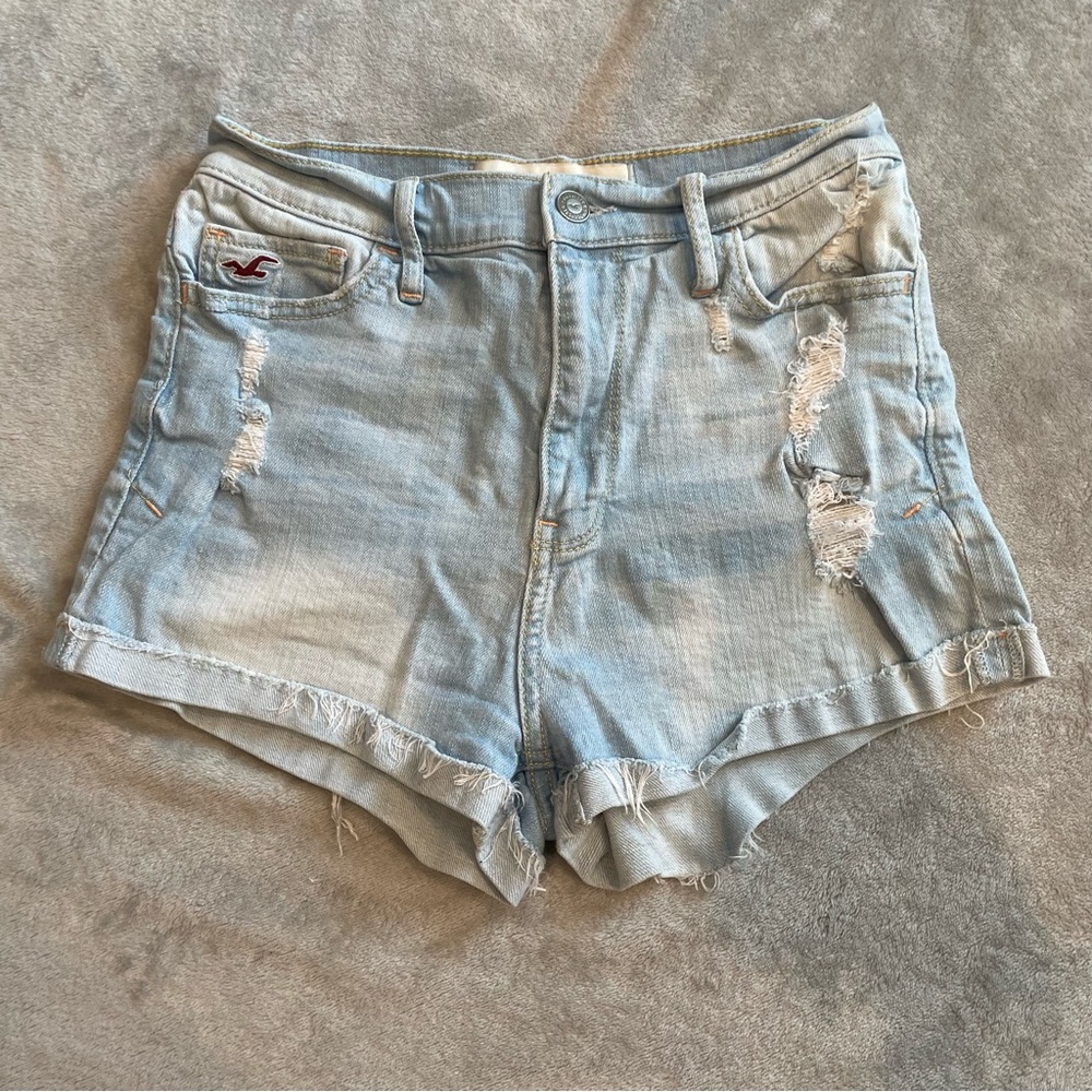 light wash jean shorts